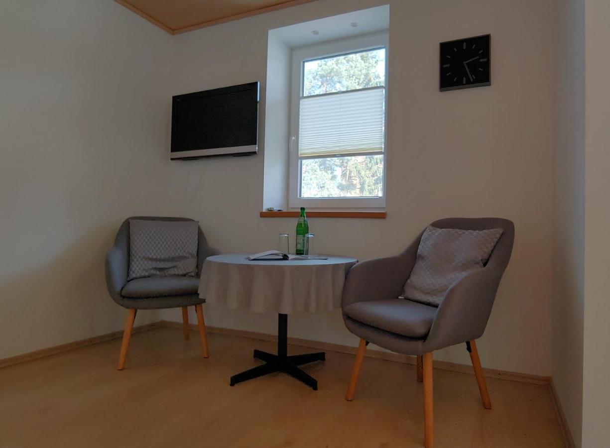 Moderne Ferienwohnungen Am Kurpark - Zentral, Ruhig & Nah Am Edersee Bad Wildungen Exterior foto